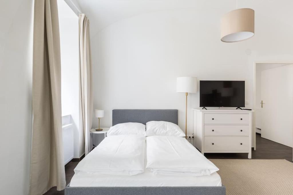 Free Parking I 500 Mbit Wifi I Kingsize Bed Apartment Виена Екстериор снимка